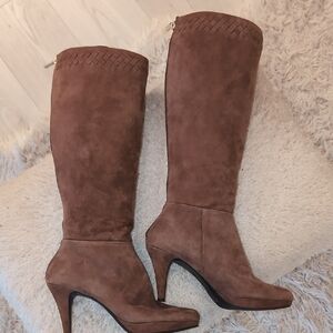 Bandolino - Brown Suede Knee-High Boots - size 9.5